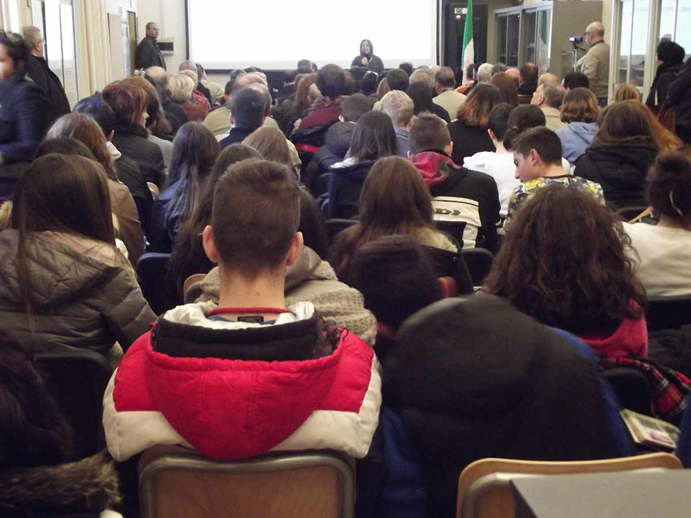 Foto, incontro con le associazioni impegnate sul fronte mdella disabilità