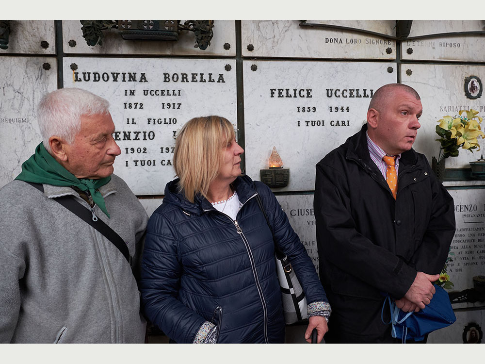foto momenti della commemorazione al cimitero di Vignone