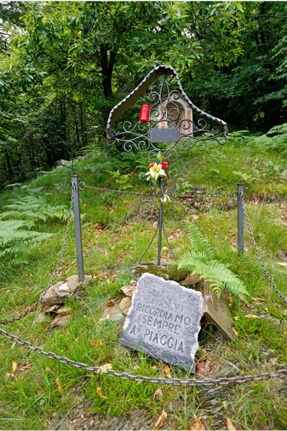 foto monumento di Piaggia Aurano