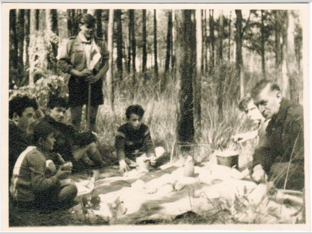 foto di Agostino Andermark ad un campo scout