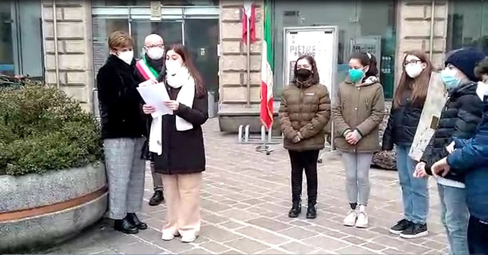 foto dell'evento promosso dal comitato Pietere d'Inciampo e dalla Provincia di Monza Brianza