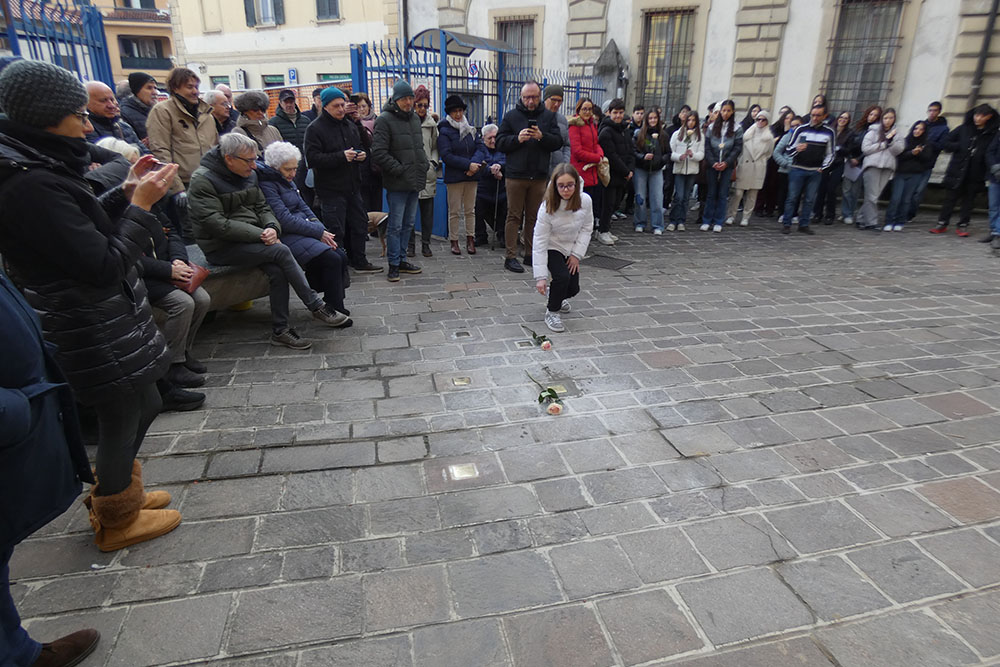 commemorazione del 27 Gennaio 2026 contributi delle studentesse e studenti della scuola media A. Cairoli