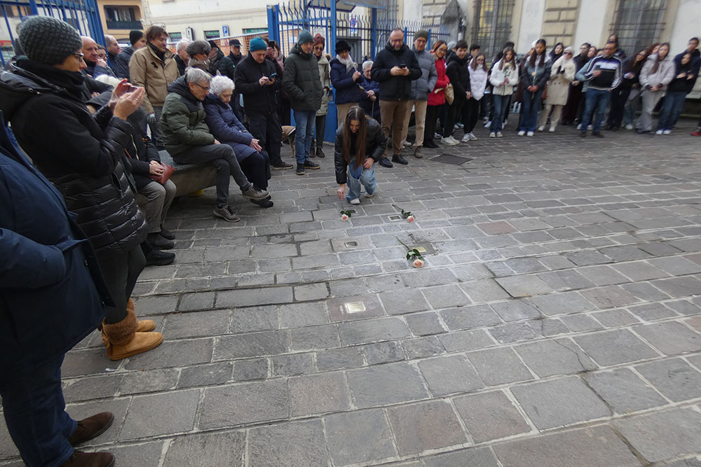 commemorazione del 27 Gennaio 2026 contributi delle studentesse e studenti della scuola media A. Cairoli
